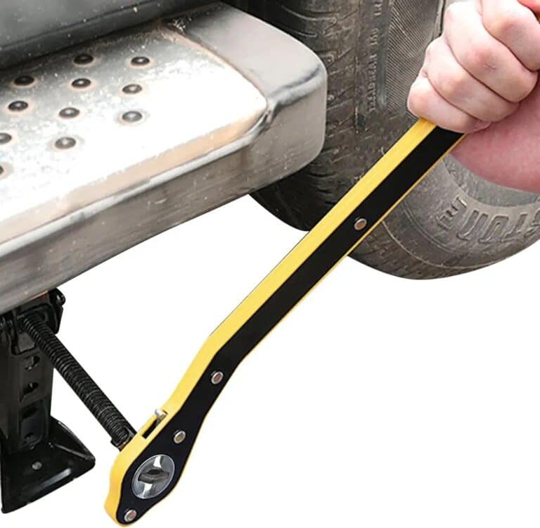 Clè à cliquet pour cric voiture