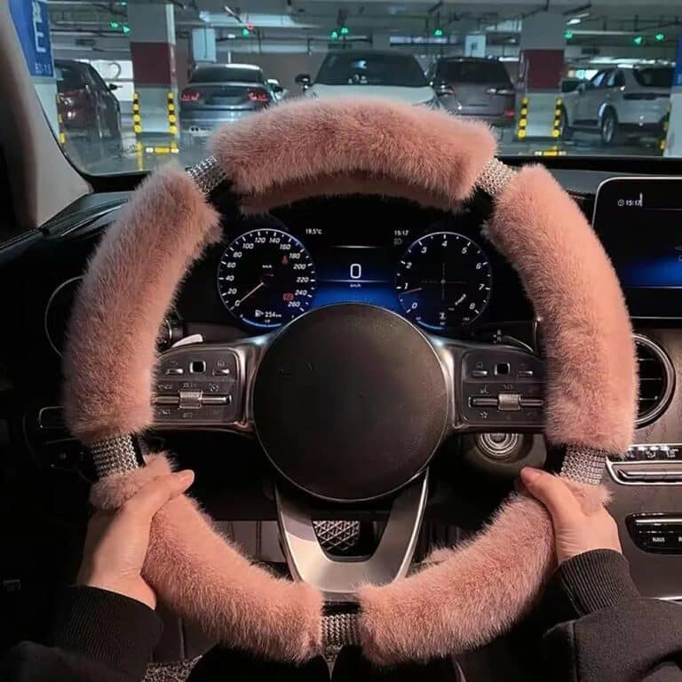 Couvre Volant Peluche Antidérapant