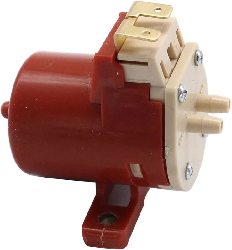 Pompe de lave-glace pour pare-brise avant