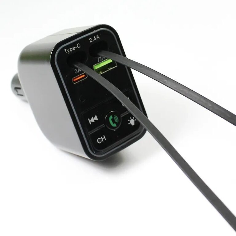 Bluetooth et Chargeur de Voiture Fast  Rétractable 4en1 120 W