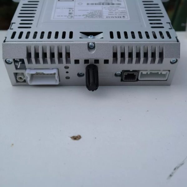 Autoradio neuf origine Dacia Logan Duster Renault