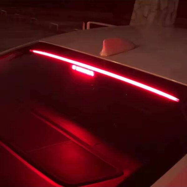 2025/11/1000052323.jpg Troisieme feu stop arriére flexible 100cm