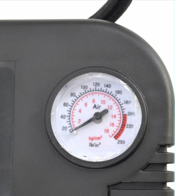 Kit de réparation de pneus avec liquide  Pool-Line