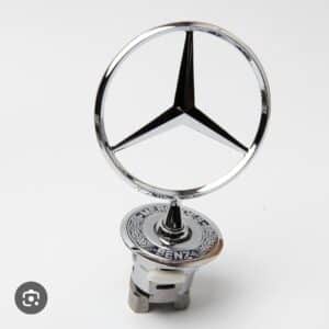 Emblem Logo Avant Mercedes-Benz