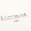 2026/06/1000069469.jpg Monogramme Logo Arriére OCTAVIA 18,4cm