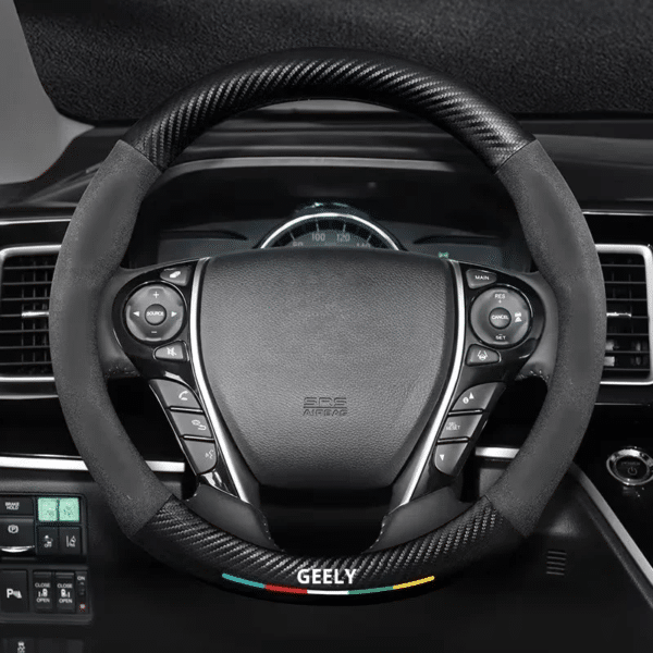 Couvre volant carbon pour Geely Coolray